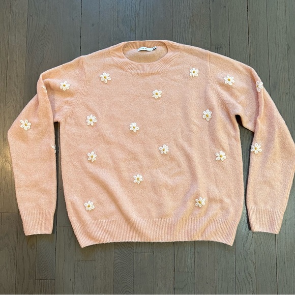 Lush Sweaters - Lush Pink Daisy Embroidered Crewneck Sweater